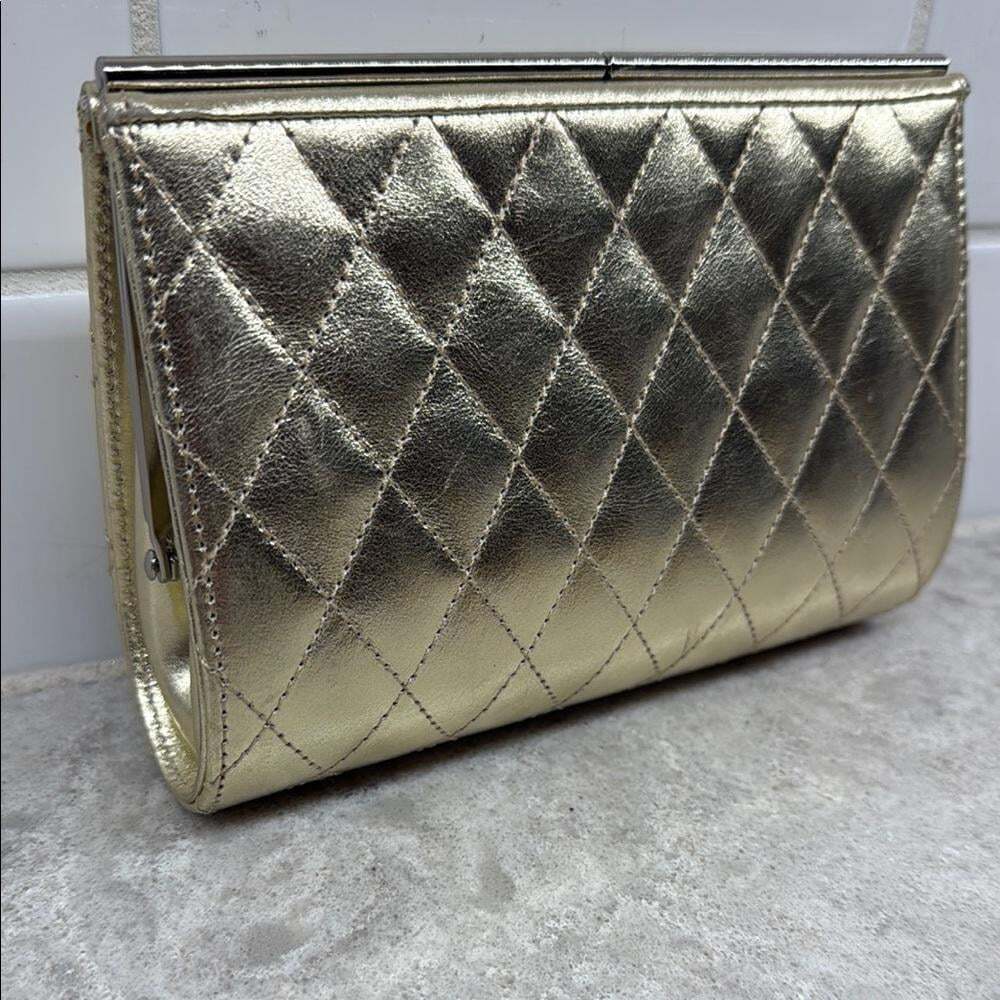 Rare Vintage Pratten Gold Quilted Women's Leather Clutch. Austrailian made. Even